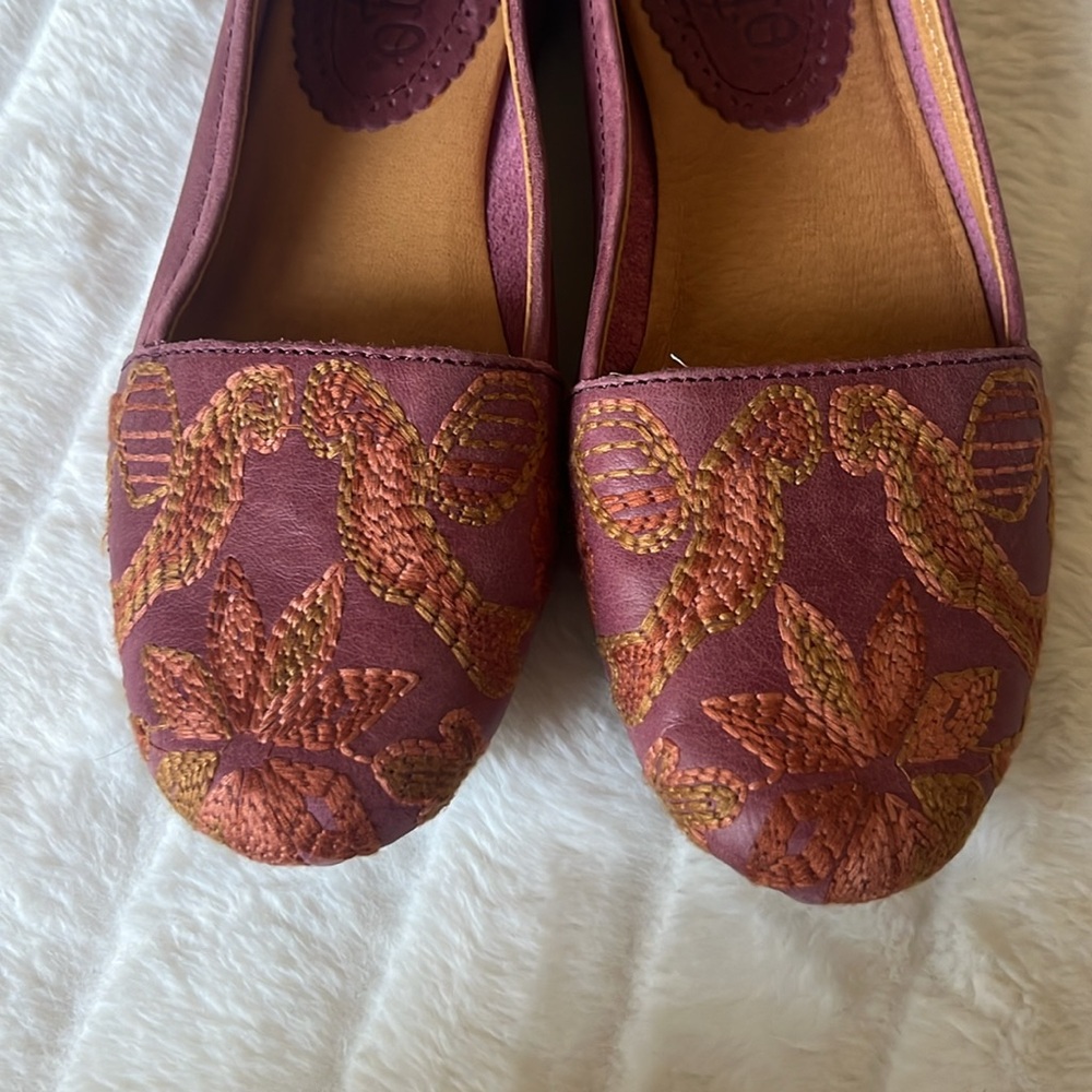 Anthropologie Latigo Embroidered Boho Leather Ballet Flats - Picture 4 of 8